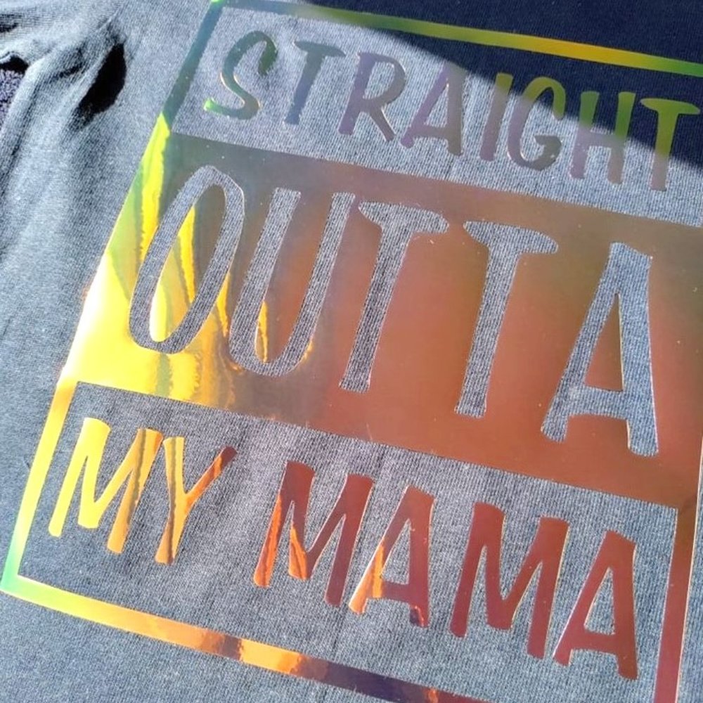 📸 Straight Outta My Mama Color-changingYouth T-shirt